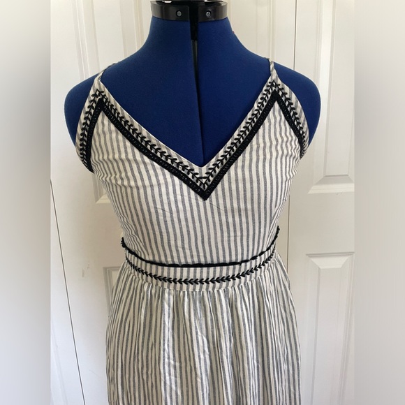 Japna dress size medium - Picture 4 of 5